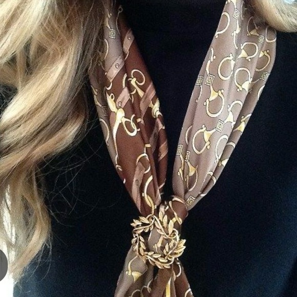 VTG Gold Concentric Circle Brooch - Picture 16 of 16